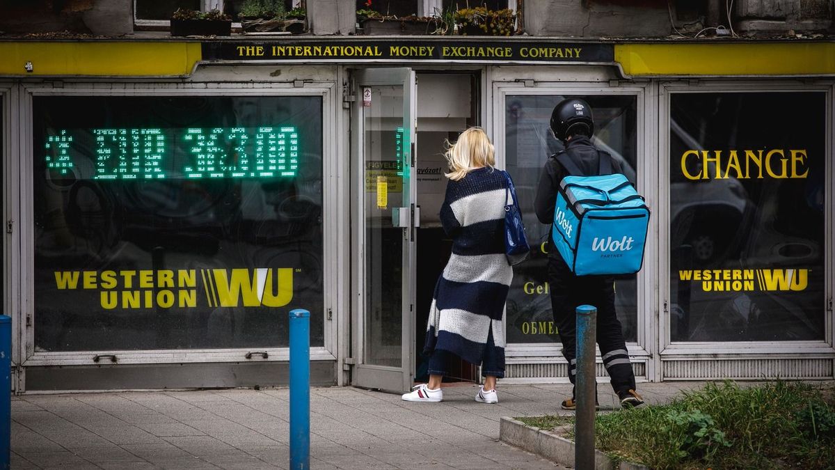 Hihetetlenül erős a forint, de a BUX csak szenved