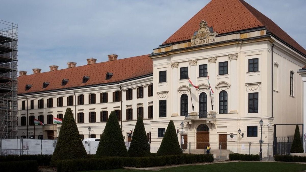 Kiderült, mire készül a Karmelitával Magyar Péter – megnevezte, hol fog dolgozni 