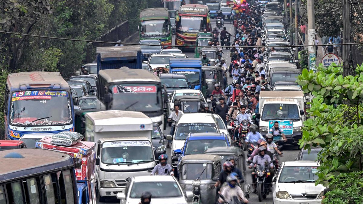 Elszámolták magukat az oltóanyag-beszerzésen: halálos járvány tört ki a 170 milliós országban 