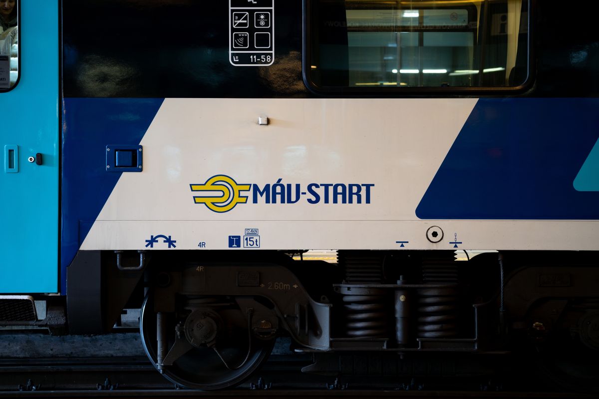 A vonatkocsik technológiai ugrást hoznak a vasúti közlekedésben. Krakow,,Poland,-,March,23,,2024:,Máv,Start,Zrt.,Passenger