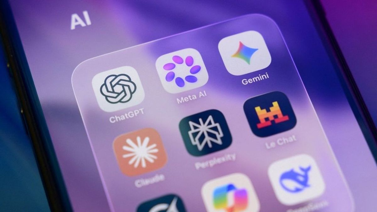 A mesterséges intelligencia térnyerése 2026-ban: csökken a ChatGPT dominanciája - mutatjuk a részletes magyarországi adatokat 