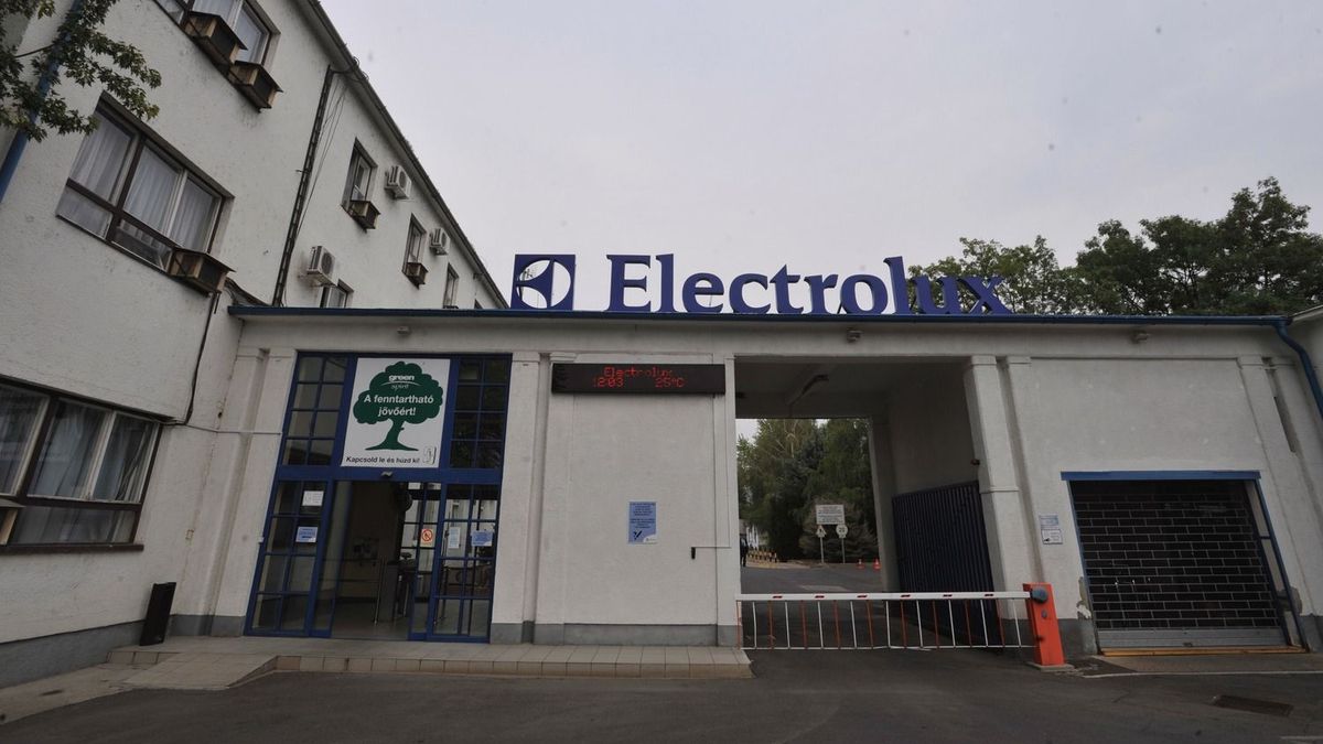 Bezárja jászberényi gyárát az Electrolux, 600 dolgozót érint a leállás – már az időpont is megvan 