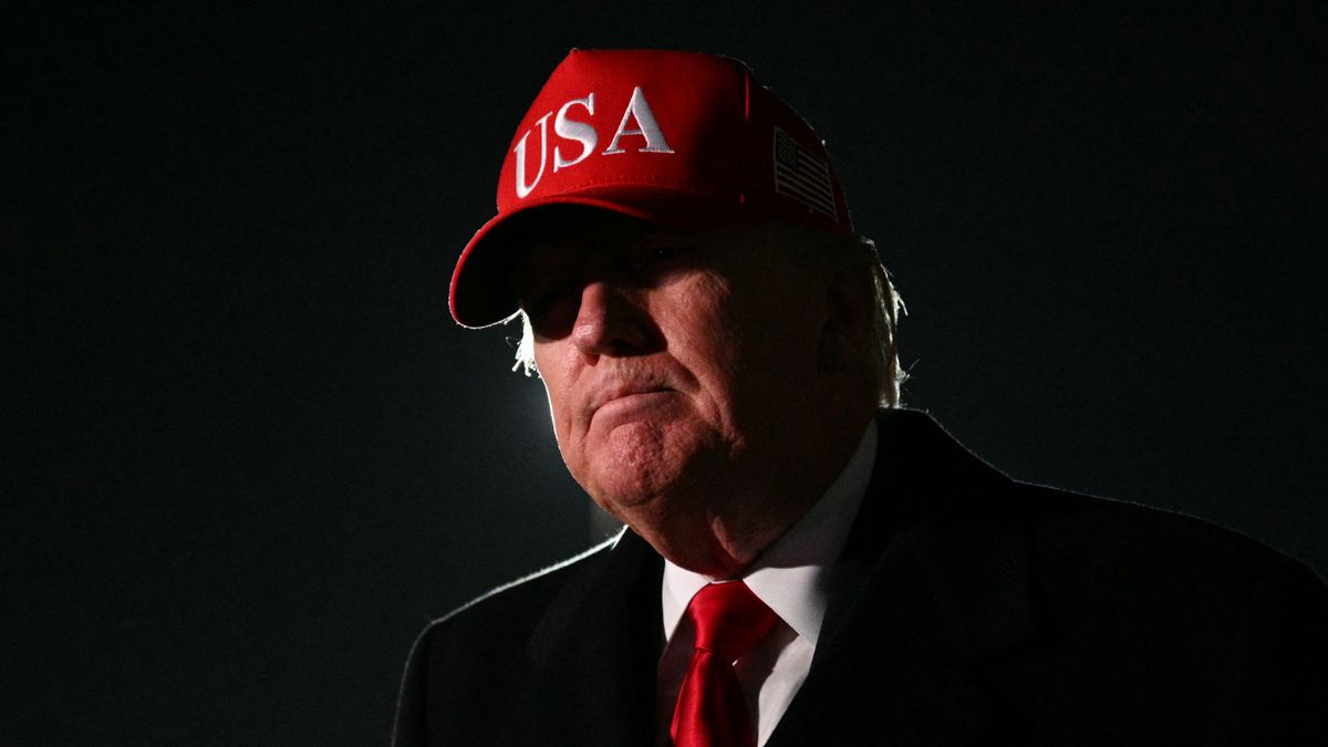 Erre ébredtünk hétfő reggel: új korszak veszi kezdetét, ez az igazi olajháború – megkezdődik az amerikai blokád a Hormuzi-szorosban 