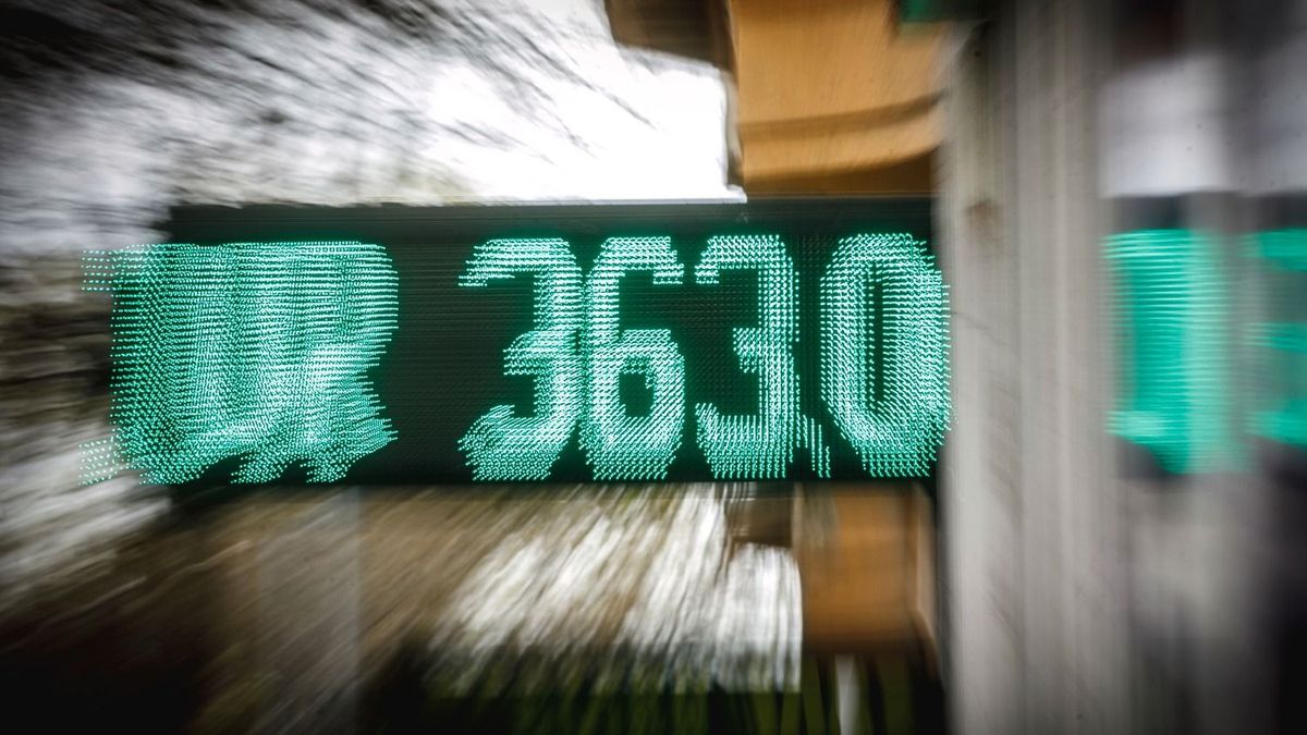 Iszonyatos lendületet vett, vesztes meccset fordított meg a forint – óriásit ralizik az Opus és a 4iG 