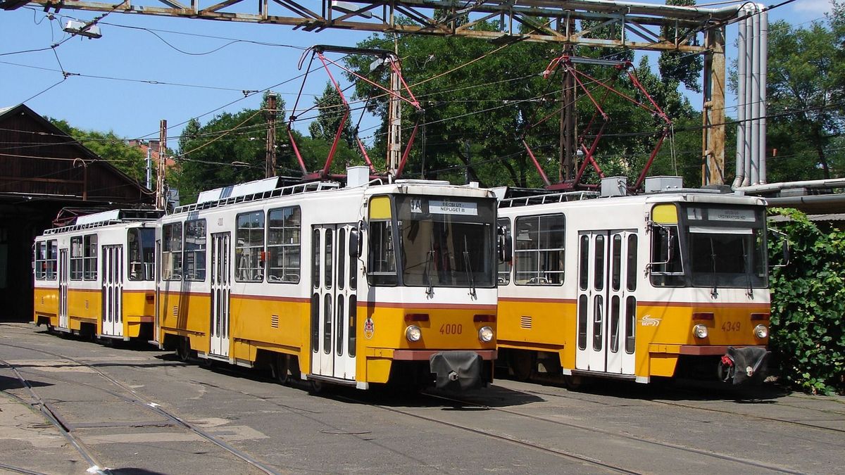 Ma közlekedik utoljára Budapest legendás villamosa, csúcstechnika váltja mindenki kedvencét – itt láthatja utoljára 