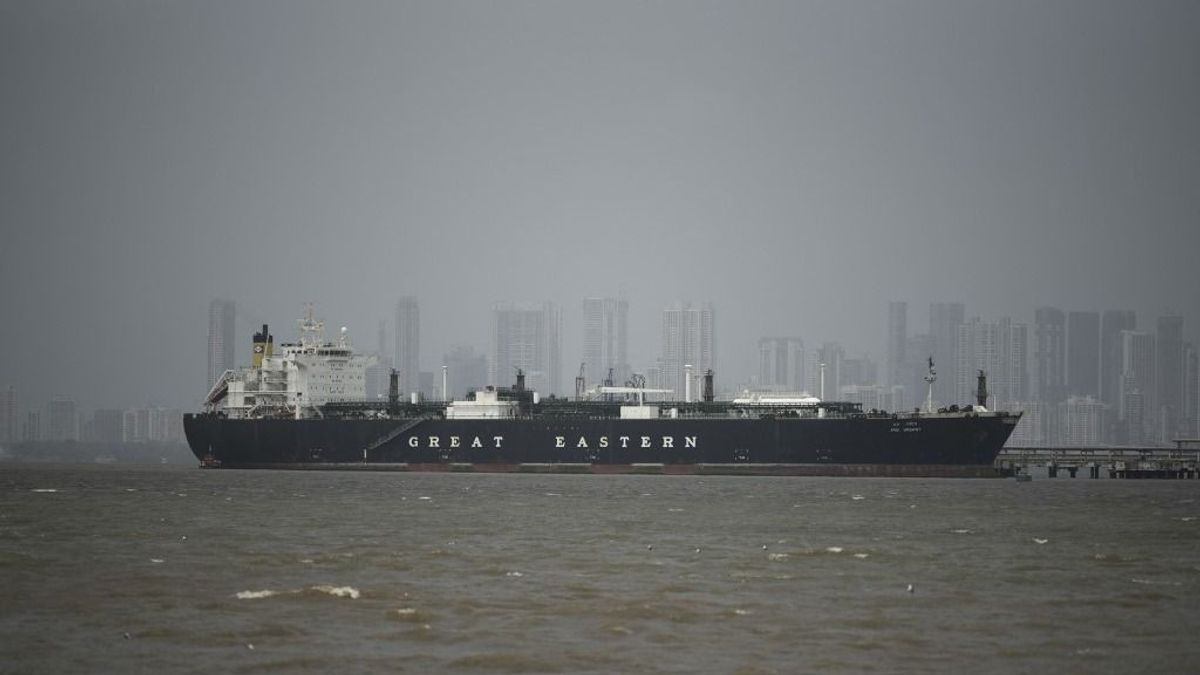 A Hormuzi-szorosban már működik az iráni útdíjrendszer, fizetnek a tulajdonosok, mint a katonatiszt