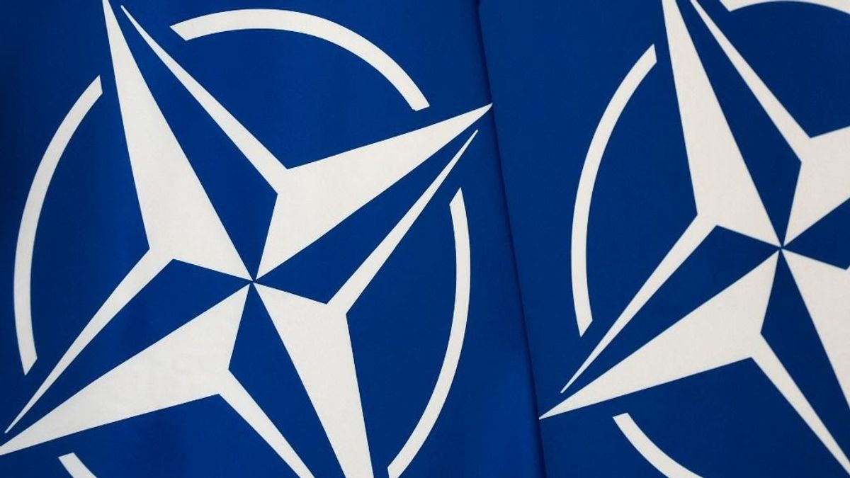 Amerikának sikerült, megtörte a NATO-t: a főtitkár meghajolt Trump előtt – "Lassúak voltunk, de most már mindent megteszünk" 