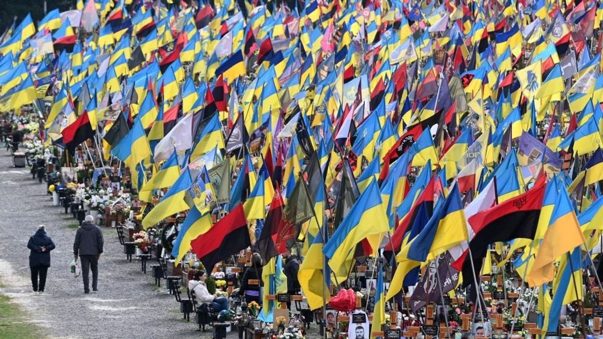 Megszületett a megállapodás, Zelenszkij a túlélésre játszik – Mégis mekkora lesz az ütközőzóna Moszkva tervei szerint? 