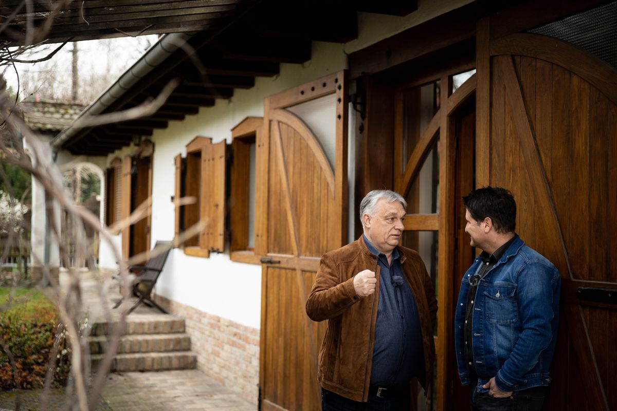 HAJDÚ Péter; ORBÁN Viktor