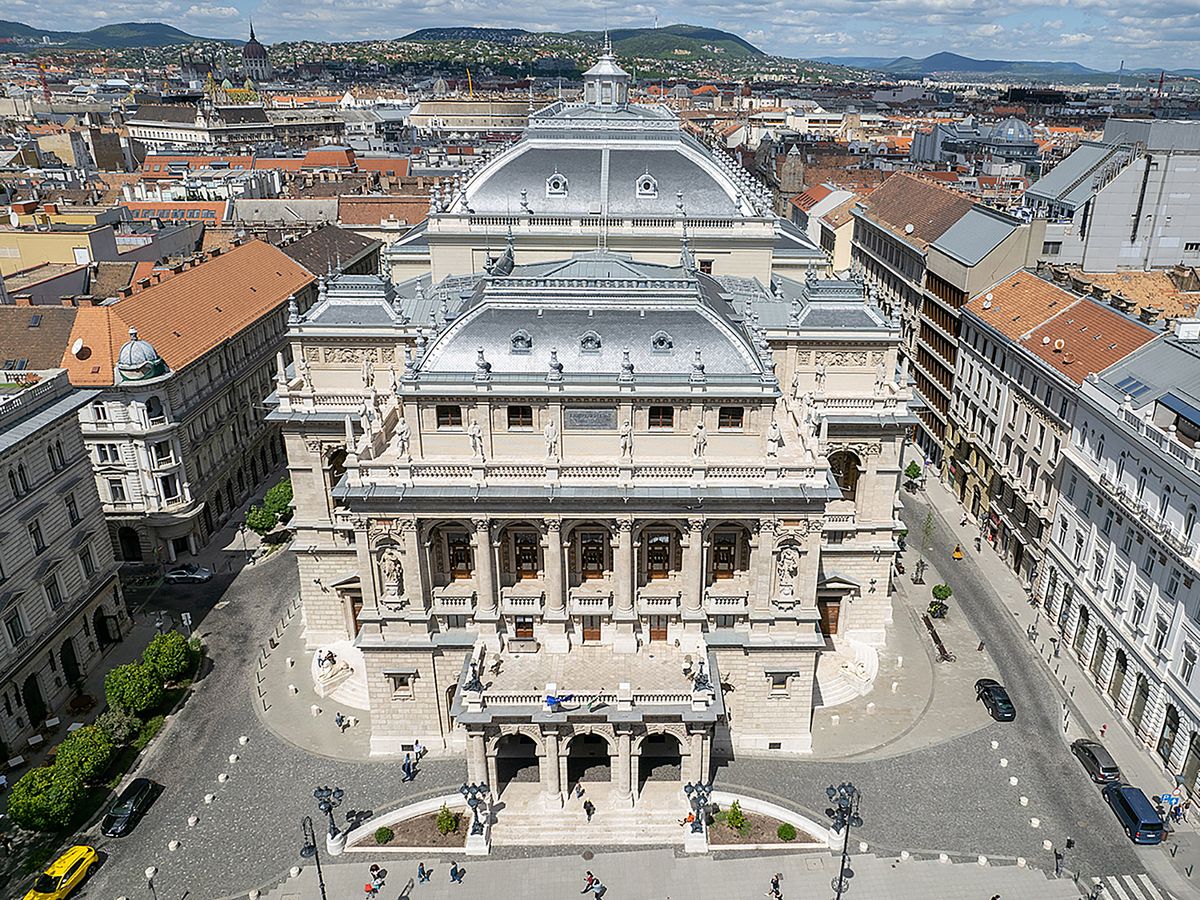Magyarország Kormánya 2016-ban döntött az Operaház korszerűsítéséről