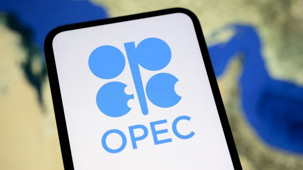 Kivárás a forintpiacon az olajrali dacára, a leendő kormányfő Brüsszelben tárgyal 