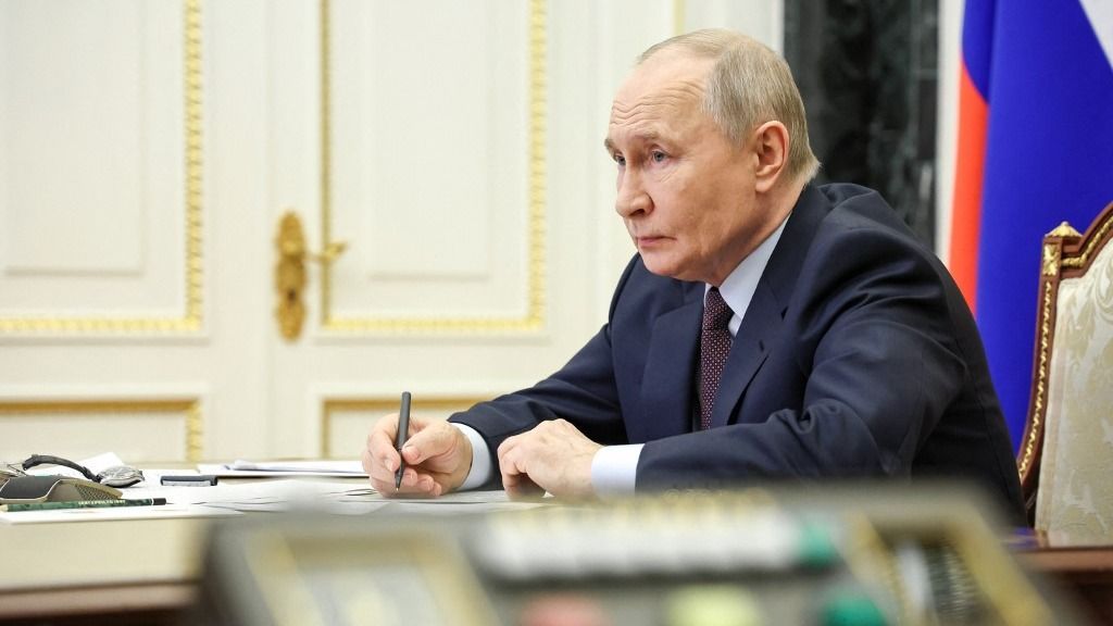 Vlagyimir Putyin orosz elnök
Oroszország, Moszkva, Kreml
orosz-ukrán háború