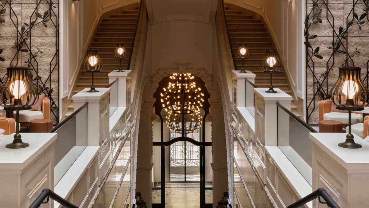 Új luxusszálloda nyílt Budapesten, legendás épületet alakítottak át: dúsgazdag arabok a tulajdonosai – máris a csodájára jár mindenki 