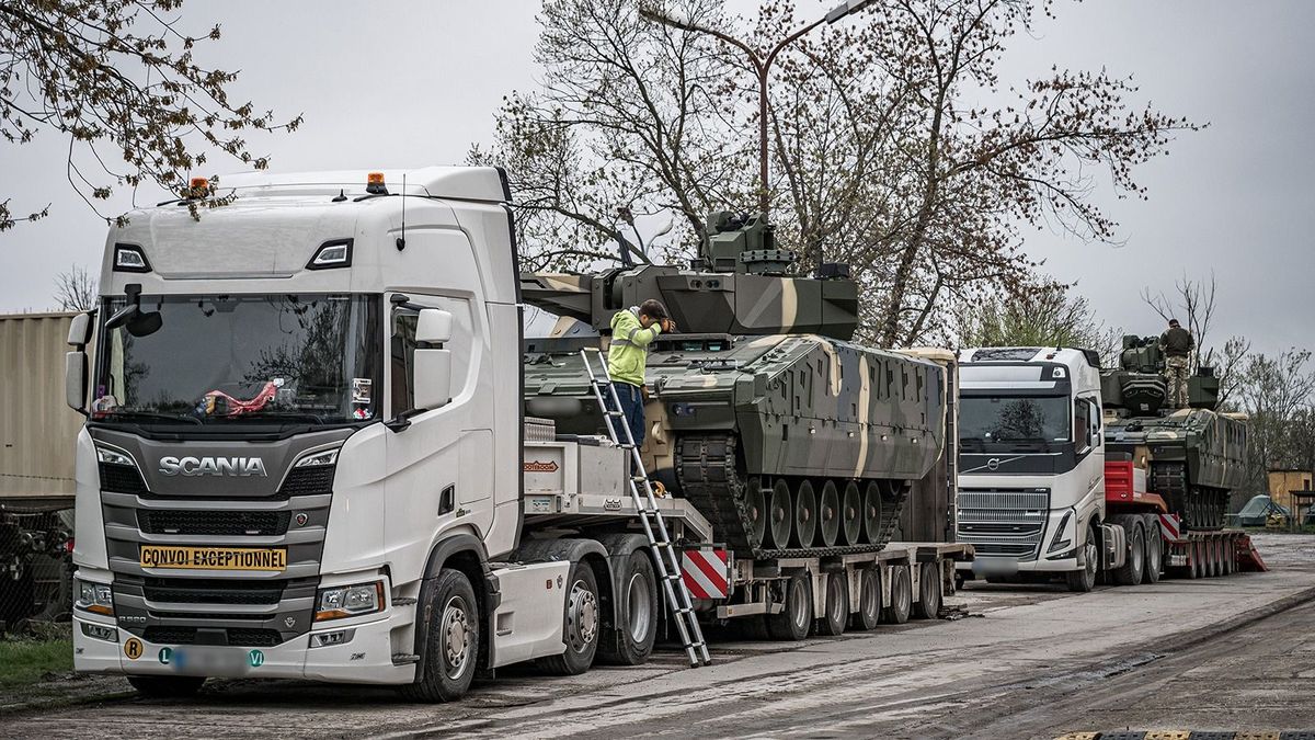 Elárasztják a német páncélosok Magyarországot: megérkezett az újabb szállítmány a honvédséghez – fotók 