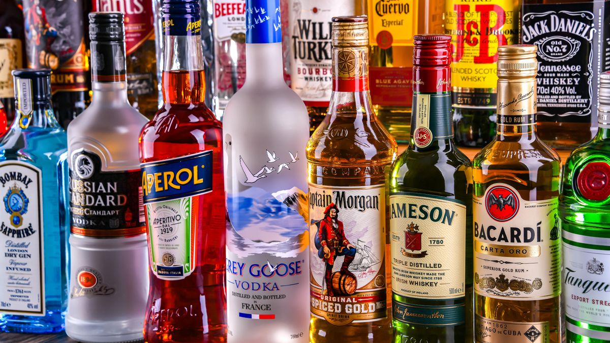 Korlátozzák az alkoholárusítást Horvátországban; hogy lesz ebből hajlanig bulizás a tengerparton? 