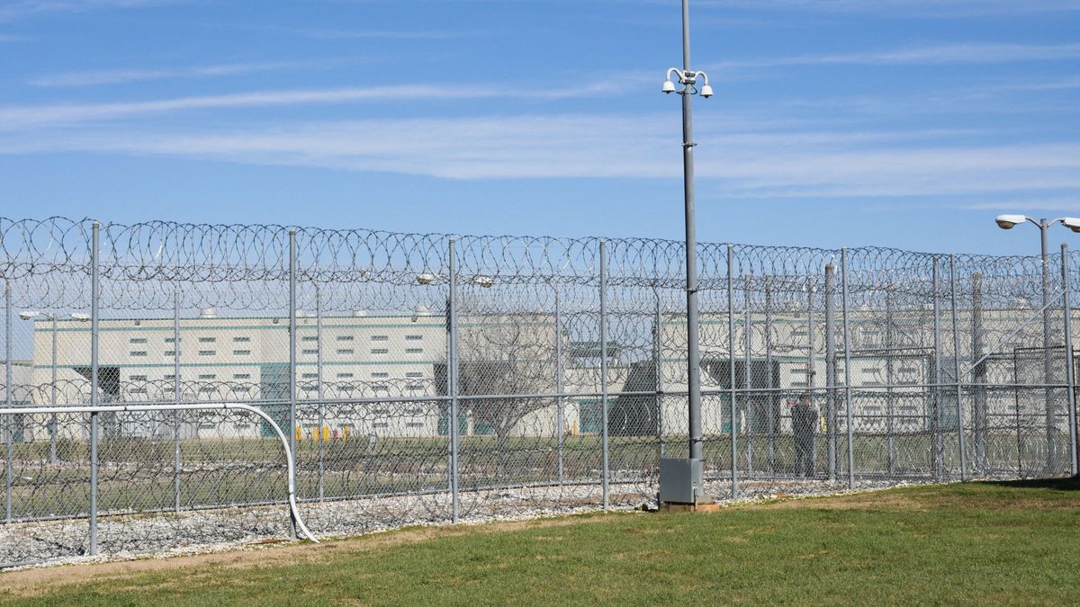 Kegyetlen dologra készül Trump: az igazságügyi minisztérium kivégzőosztagokkal hajtaná végre a szövetségi halálbüntetéseket 