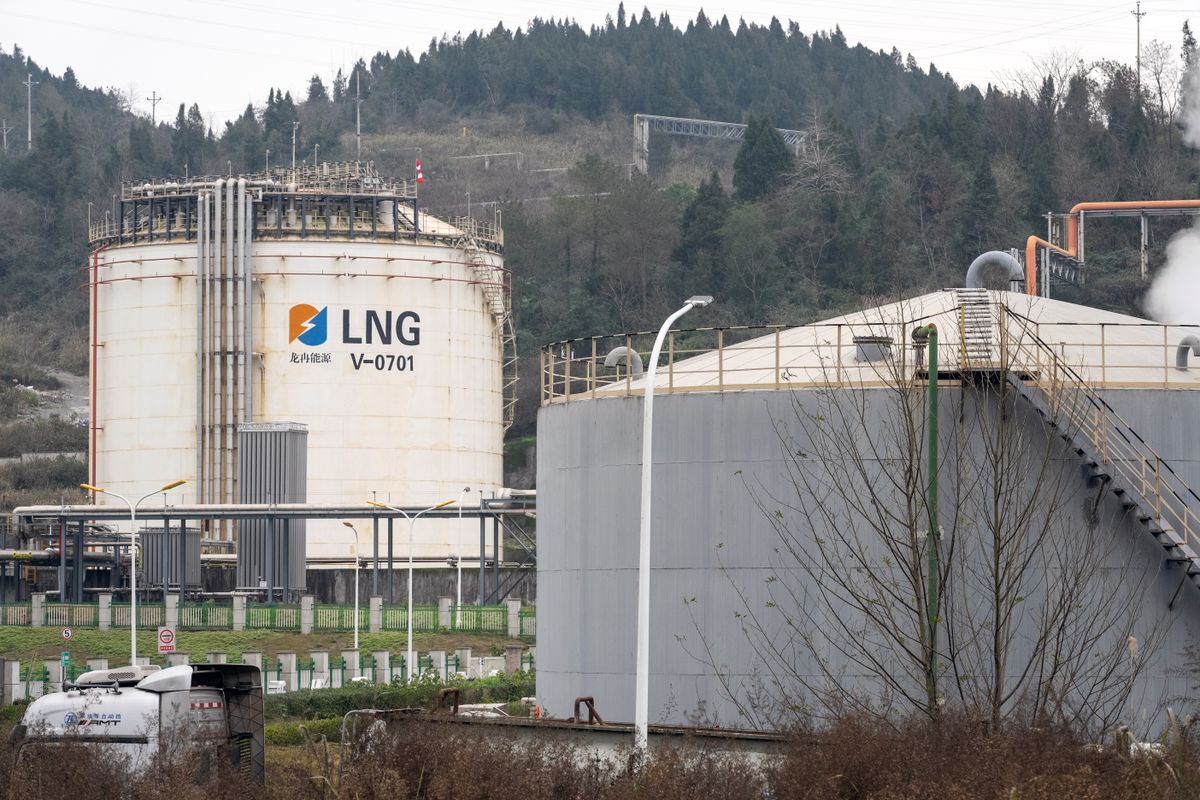 A gáz ára Ázsiában is felment, Kína úgy manőverezik, hogy még kereshet is rajta – aki biztosan veszít, az az EU