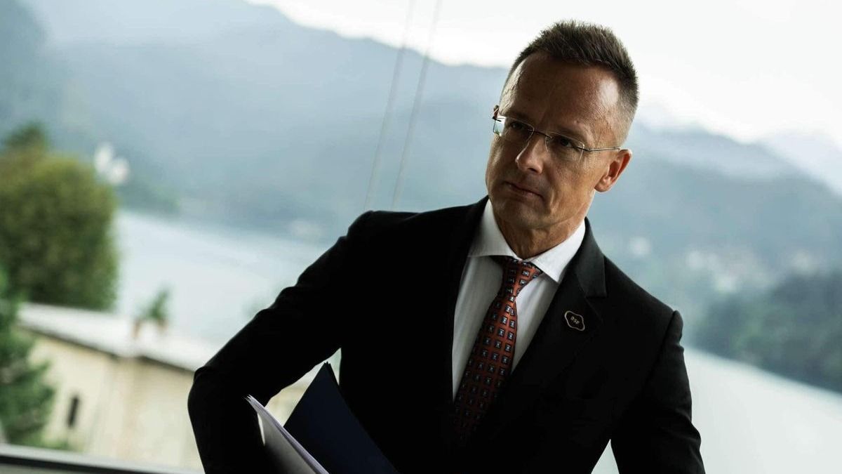 Szijjártó bejelentette: súlyos döntést hozott a kormány, katonák védik a Török Áramlat teljes magyarországi szakaszát 