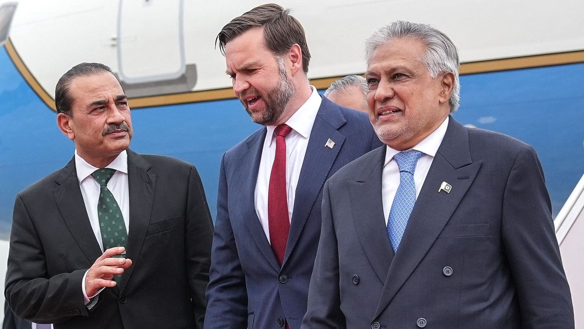 Rettegnek a szövetségesek, hogy Trump zöldfülű tárgyalói elszúrják: helyre hozhatatlanná válhat az iráni helyzet, „csak a felszínt kapargatják!" 