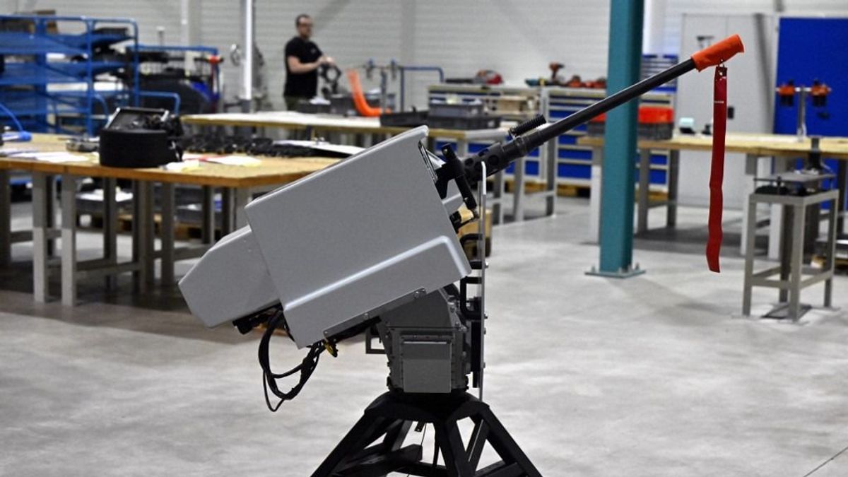 Kína lecsap a legendás európai fegyvergyártóra, Magyarország is érintett – a fő csapást a csehek kapják, Babis törheti a fejét 