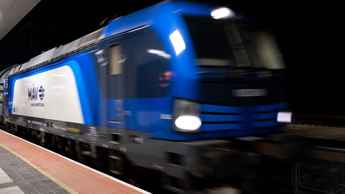 Budapest-Belgrád vasútvonal: rátolták a szerbek a felelősséget Magyarországra, pontosan elmondták, miért nem járnak a vonatok – hibát észlelt a MÁV 
