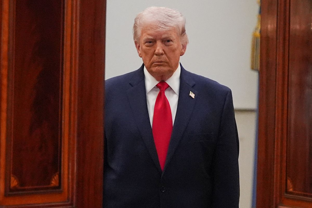 Donald Trump amerikai elnök
Amerikai Egyesült Államok USA
Irán, iráni háború, iráni konfliktus, olaj