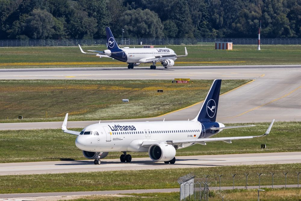 Lufthansa Arilines német légitársaság
Airbus A320 Neo repülőgép
munkabeszüntetés sztrájk