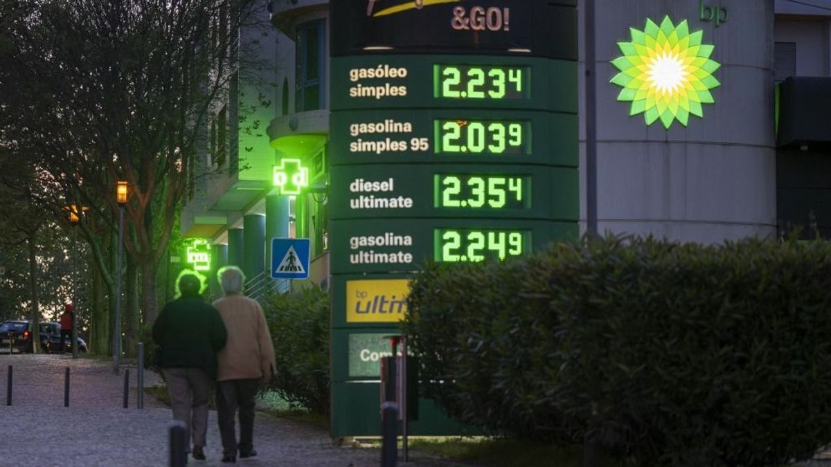 Brüsszel a pánik szélén nyugtat: lehet, hogy nem kapunk üzemanyagot a benzinkútnál, de az orosz energia nem jöhet 