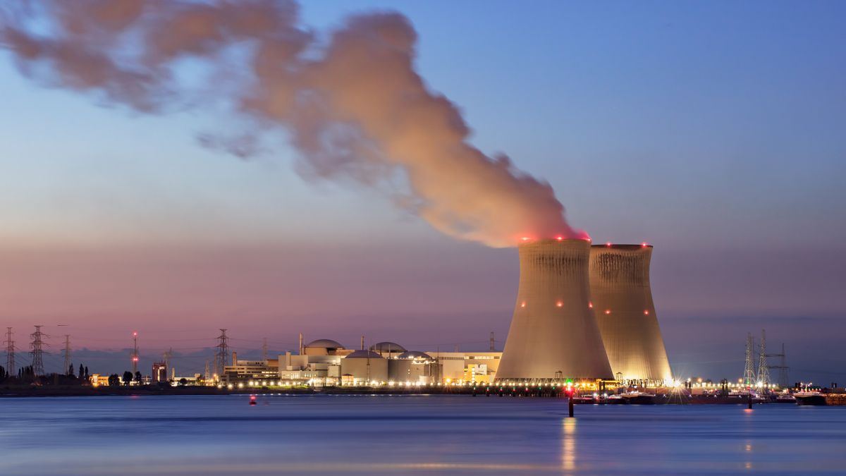 Döntött az EU egyik legnagyobb tagállama, a miniszterelnöke bejelentette: visszaállhatnak az atomenergiára 