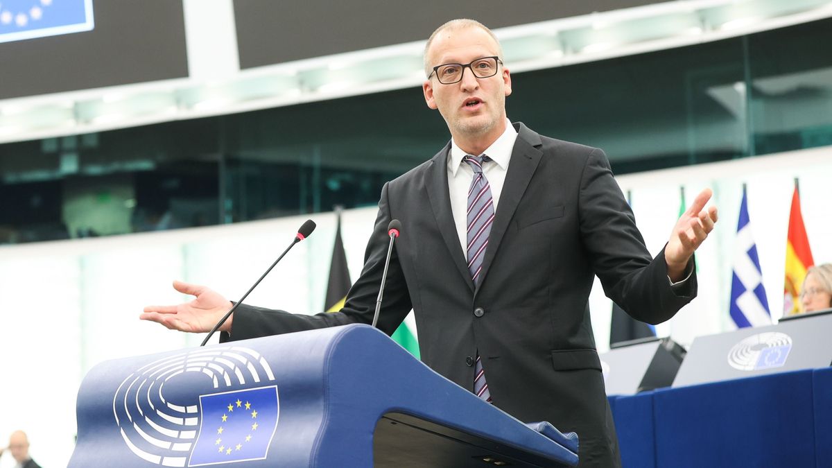 FRANCE - tarr PLENARY SESSION EUROPEAN PARLIAMENT ON SEPTEMBER 9TH