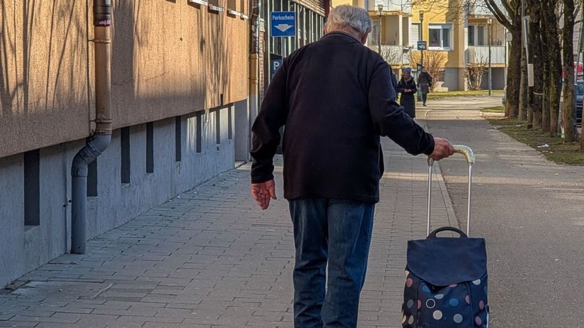 Júniusi nyugdíjutalás: kiderült, mikor érkezik a pénz a számlákra 