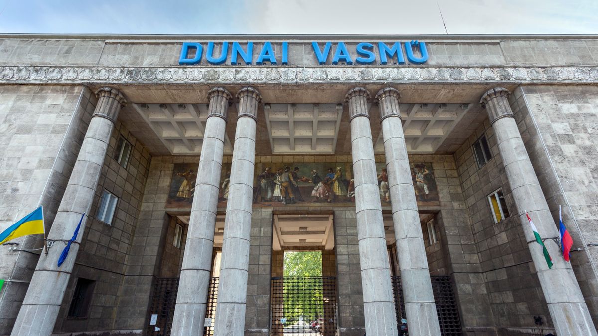 Dunaújváros, Dunai Vasmű, Dunaferr Dunaferr Vasmű