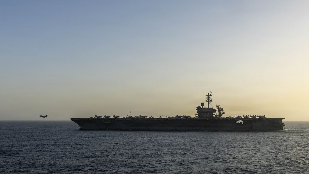 Trump Vows to Maintain Pressure on Iran Through Naval Blockade, NATO
