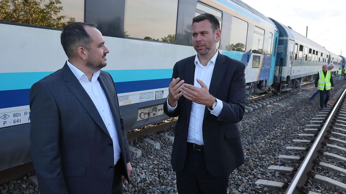 Kiderült, hogy miért siklott ki a Békés InterCity Gyománál: Vitézy Dávid egyből megtalálta a felelőst 