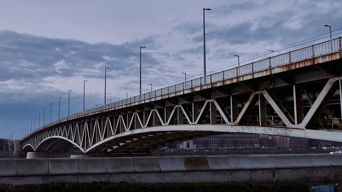 Az ország egyik legforgalmasabb hídja újul meg elképesztő mintára: ahogy Horthy Miklós látta 