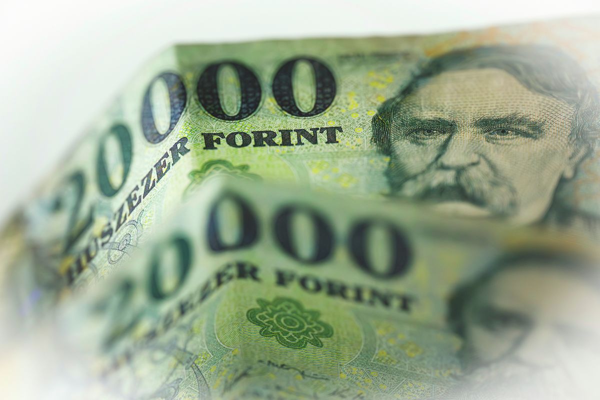 forint, EKB, euró, dollár