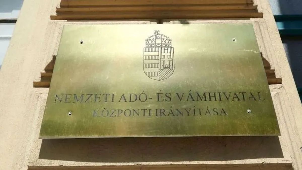 Fontos változást közölt a NAV az szja-bevallás határidejének közeledtével 
