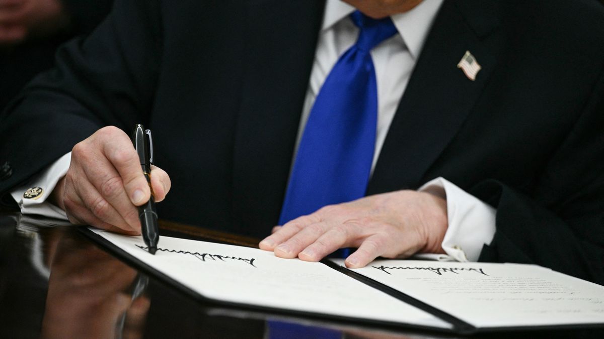 Ettől újabb európai országokban sápadnak el:  a megsértett Donald Trump elvinné az amerikai csapatokat: "miért is ne tenném?" 
