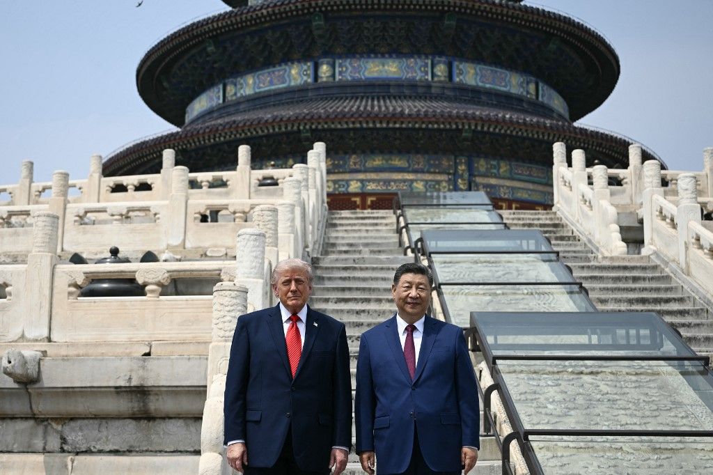 Donald Trump amerikai elnök (b) és Hszi Csin-ping kínai elnök (j)
Amerikai Egyesült Államok, USA
Kína, Peking