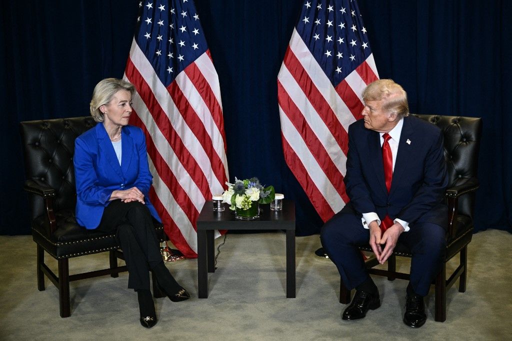 Donald Trump amerikai elnök
Amerikai Egyesült Államok USA
vámháború, kereskedelmi háború
Ursula von der Leyen Európai Unió EU