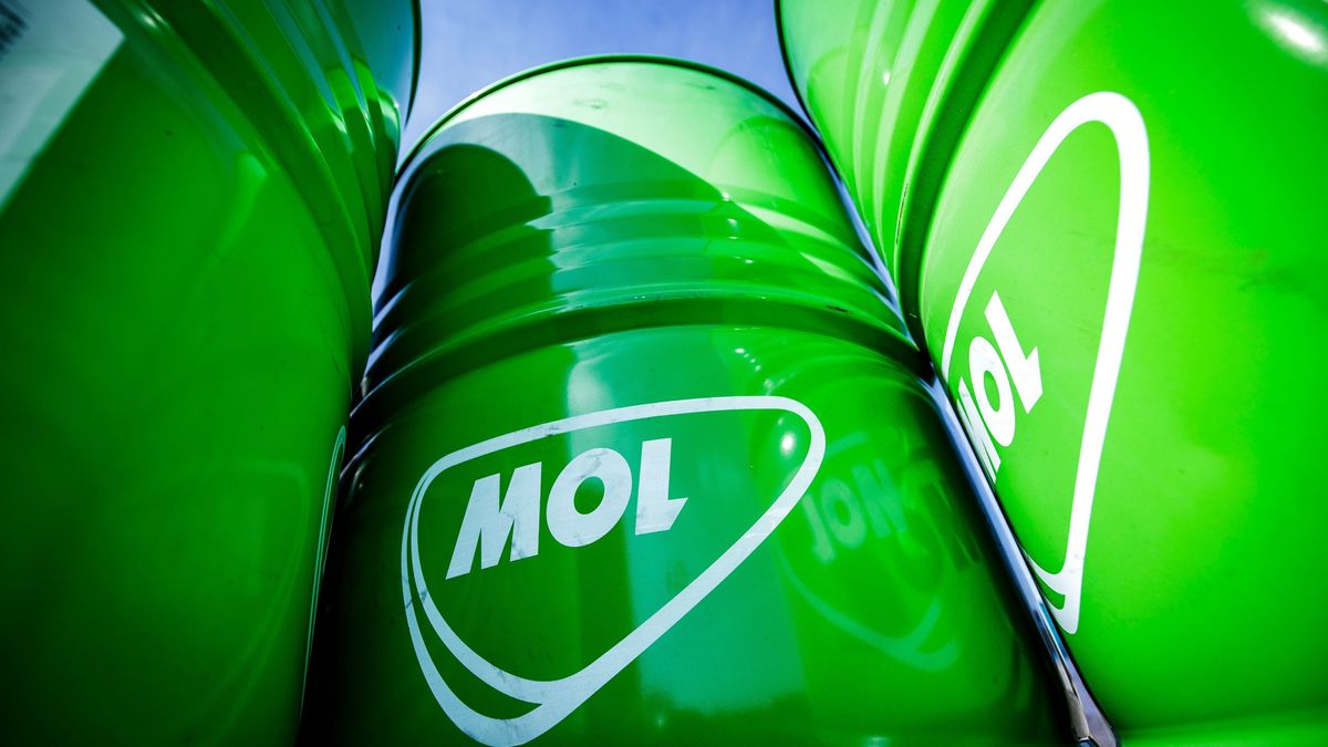 Mol