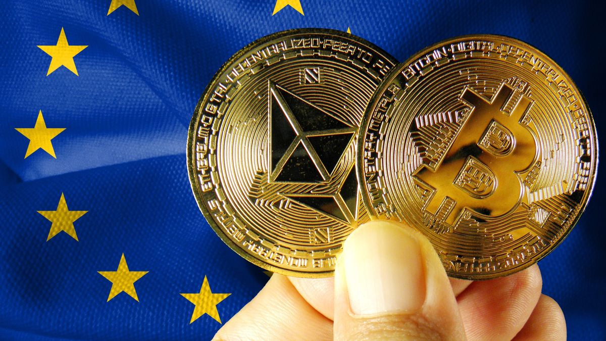 Összefognak az európai bankok: euró stabilcoinnal törnék meg a dollár digitális dominanciáját 