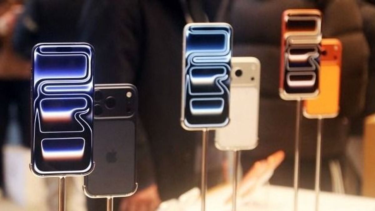 Az Apple megint falba ütközött: hiába az ígéret, kétséges az új csúcstelefon idei érkezése – nem tudják megugrani a Samsung szintjét 