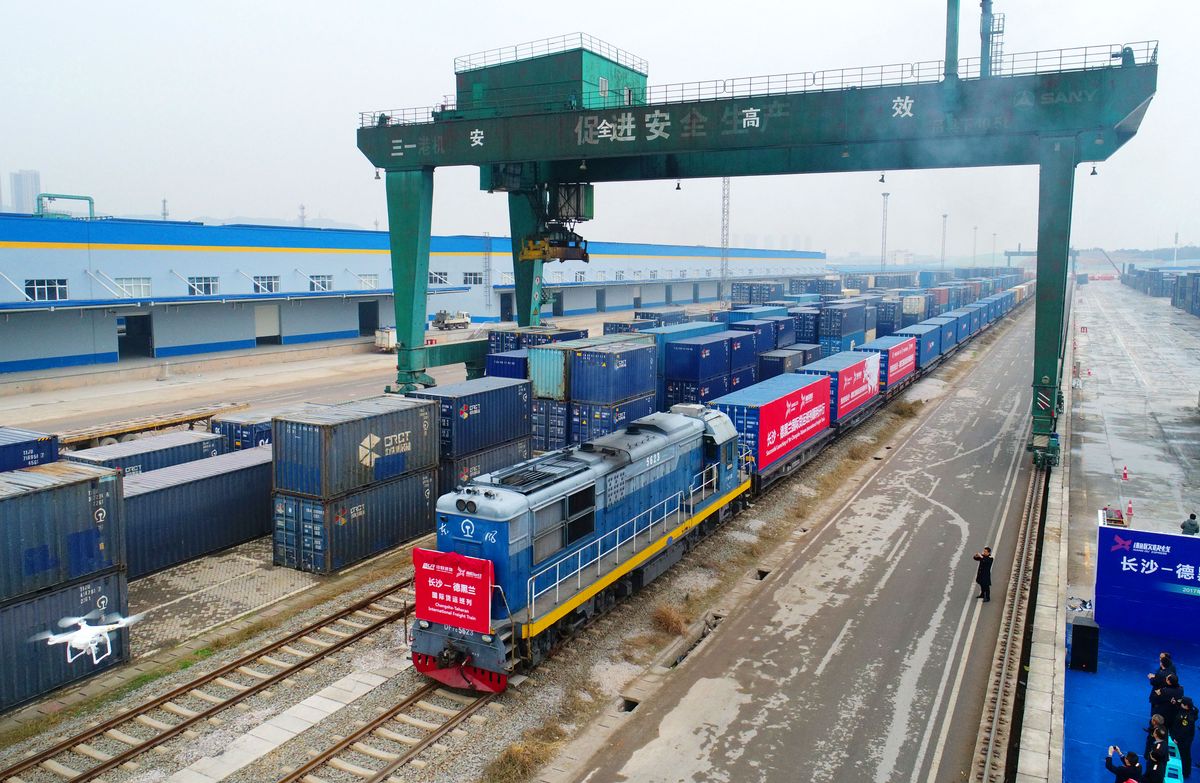 Changsha- Tehran freight train departs on first journey
