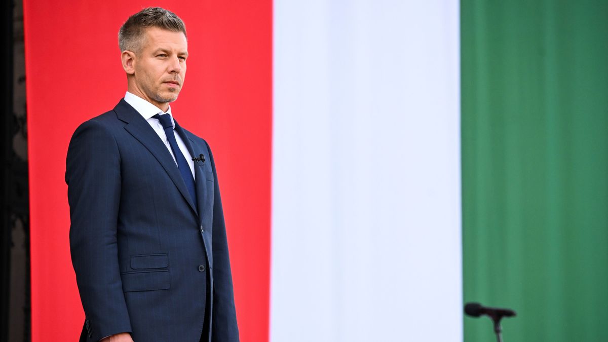 Kiderült Magyar Péter terve: nem költözik, budai otthonát miniszterelnökösíti – a TEK nélkül 