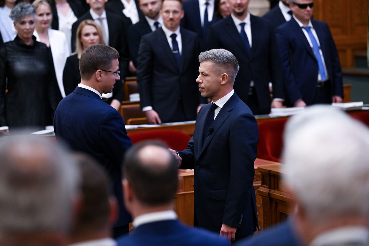 GULYÁS Gergely; MAGYAR Péter Tisza-kormány
