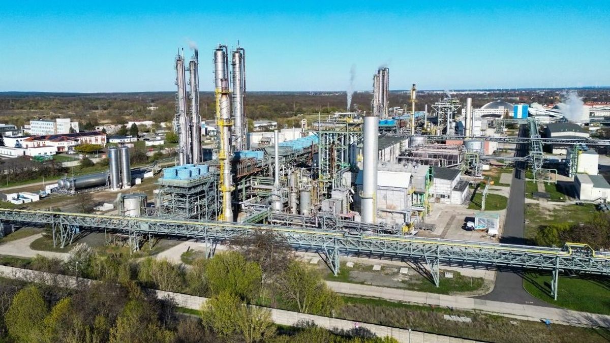 Az energiaválság romba döntheti a német gazdaság egyik alappillérét: több százmilliárd euró és félmillió munkavállaló a tét 