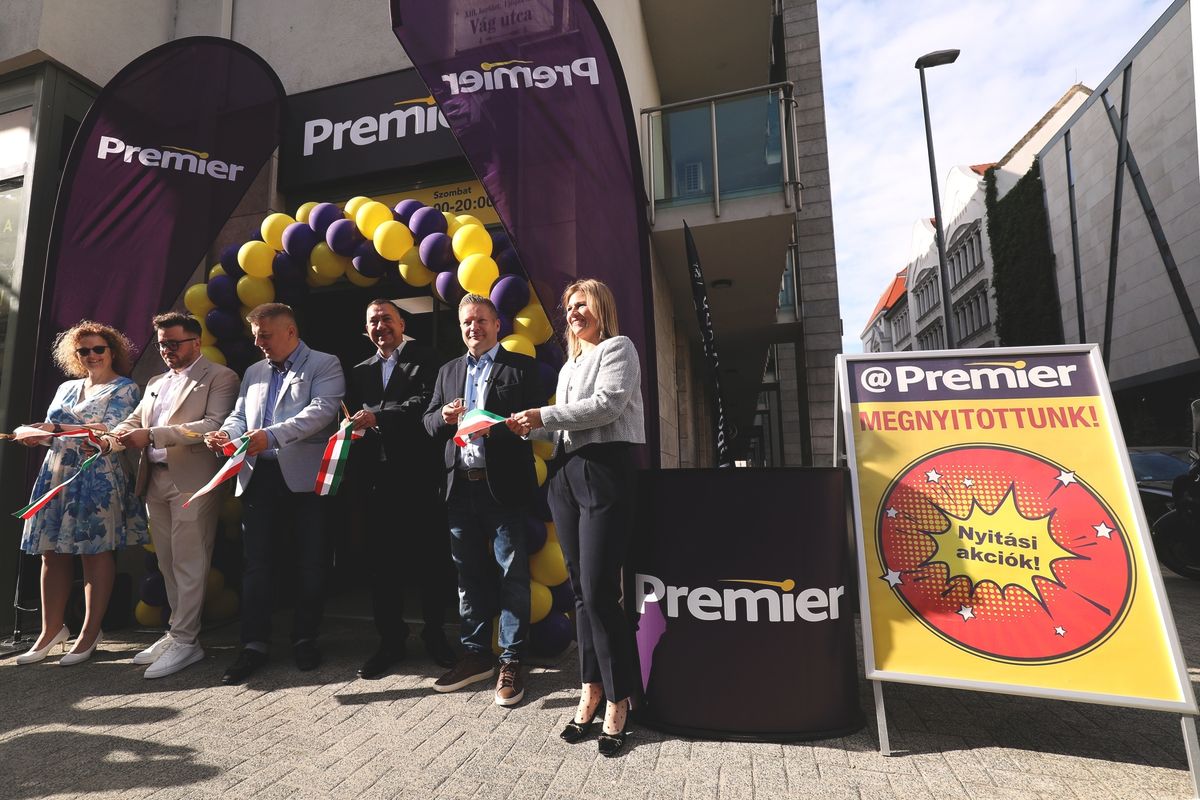 LUS_9328
Tesco Premier
