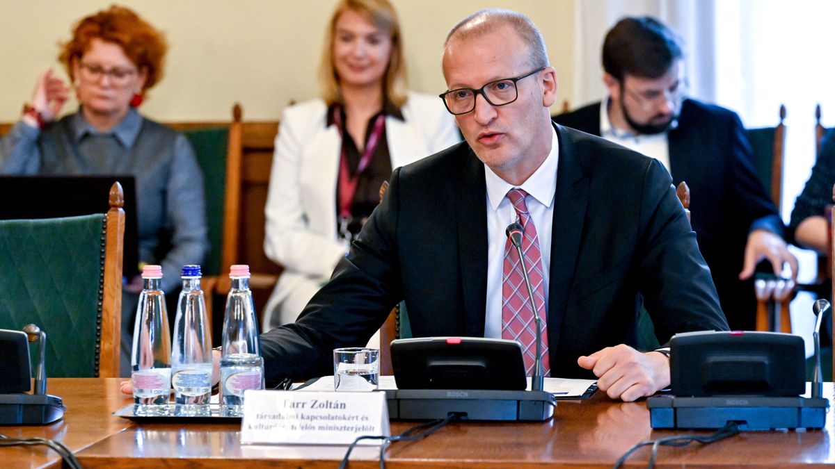 Tarr Zoltán bejelentette a kultúrharc végét és a közmédia átalakítását 