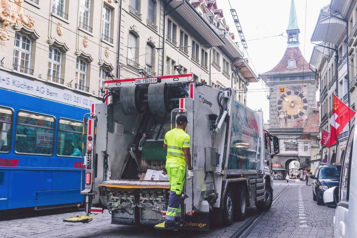 Bern,,Switzerland,-,September,2020:,Morning,Garbage,Collecting